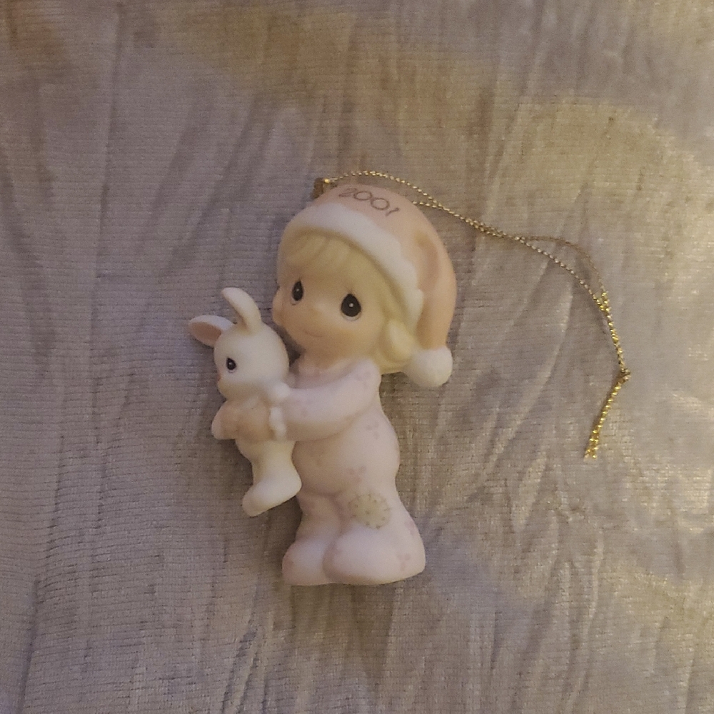 Babys First Christmas 2001-Precious Moments Pink Baby's First Christmas Ornament